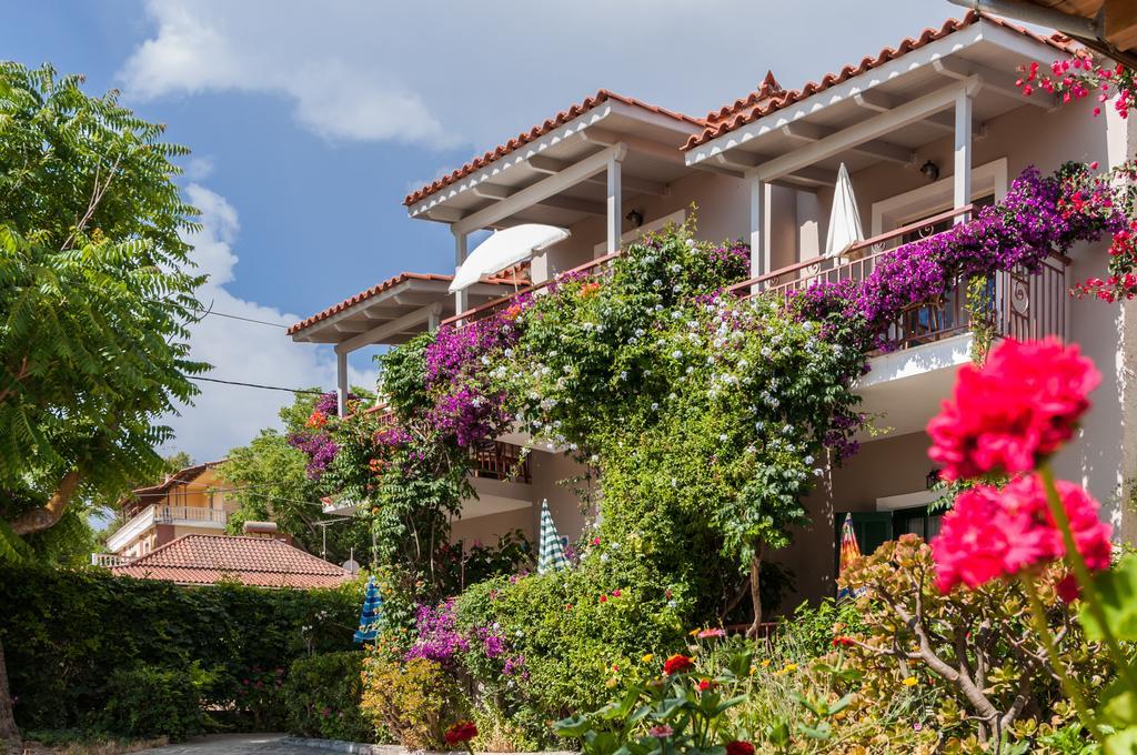 Lemonia Accommodations Agios Sostis  Exterior foto